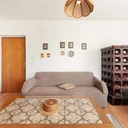 Boris - 30 M From Beach Apartment *